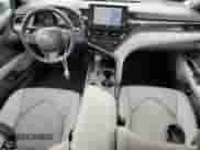 2023 Toyota Camry Hybrid XSE с VIN 4T1K31AK8PU051444, выставлен на аукционе Copart как лот 51464735 с пробегом 15 764 миль миль и Списание • Salvage title. История ставок и продаж доступна на DreamBid. Изображение 8.