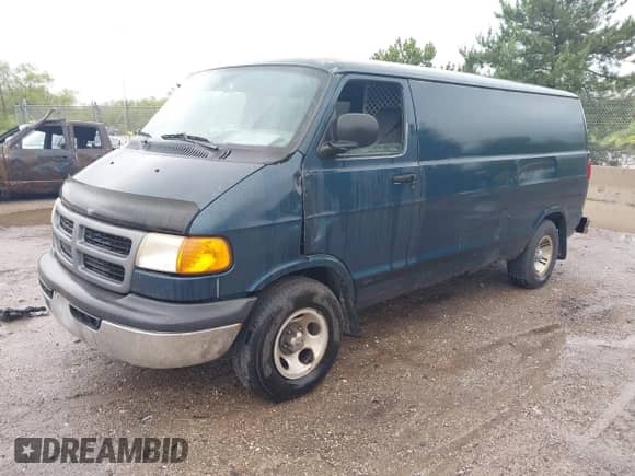 2000 Dodge RAM with VIN 2B7HB11Y3YK127939, listed as a IAAI auction lot 42306448 with 144,284 mi miles and . Bid and sale history available at DreamBid. Image 2.