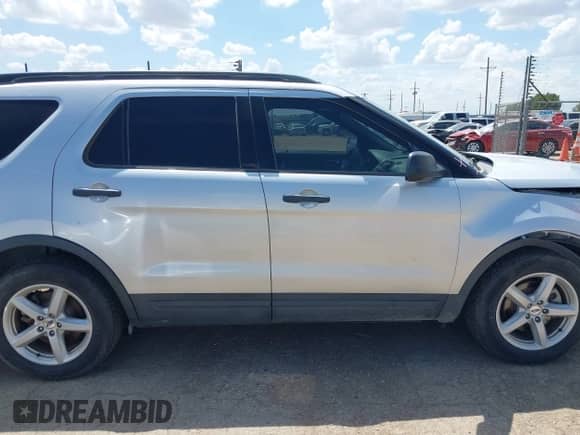 2018 Ford Explorer z VIN 1FM5K7B83JGB99710, wystawiony jako IAAI lot #42787264 z przebiegiem 119 765 mil mil oraz . Historia ofert i sprzedaży dostępna na DreamBid. Obrazek 14.