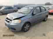 2007 Chevrolet Aveo LS z VIN KL1TD56667B174431, wystawiony jako Copart lot #75480164 z przebiegiem 200 779 mil mil oraz Szkoda całkowita • Salvage title. Historia ofert i sprzedaży dostępna na DreamBid. Obrazek 1.