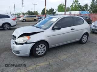 2010 Hyundai Accent GS z VIN KMHCM3ACXAU185224, wystawiony jako IAAI lot #42392809 z przebiegiem 118 220 mil mil oraz . Historia ofert i sprzedaży dostępna na DreamBid. Obrazek 2.