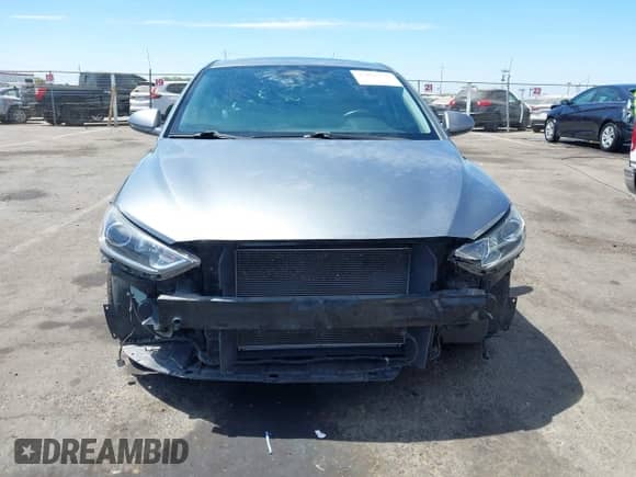 2018 Hyundai Elantra Limited z VIN KMHD84LF8JU473488, wystawiony jako IAAI lot #42996236 z przebiegiem 69 157 mil mil oraz . Historia ofert i sprzedaży dostępna na DreamBid. Obrazek 13.
