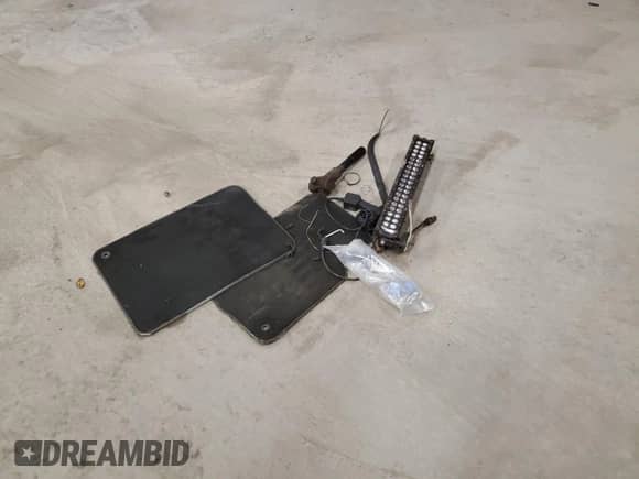 2005 Jeep Wrangler Rubicon with VIN 1J4FA69S05P384188, listed as a Copart auction lot 63390845 with 194,631 mi miles and Salvage title. Bid and sale history available at DreamBid. Image 13.