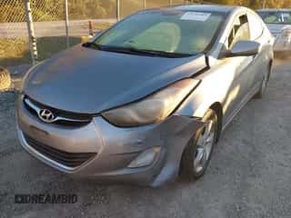 2013 Hyundai Elantra GLS с VIN KMHDH4AE0DU895818, выставлен на аукционе IAAI как лот 43436492 с пробегом 118 885 миль миль и . История ставок и продаж доступна на DreamBid. Изображение 6.