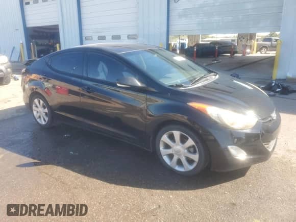 2013 Hyundai Elantra Limited с VIN 5NPDH4AE7DH381415, выставлен на аукционе Copart как лот 84449755 с пробегом 148 082 миль миль и Списание • Salvage title. История ставок и продаж доступна на DreamBid. Изображение 4.