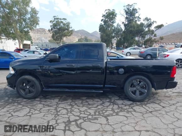 2013 Ram 1500 Express z VIN 1C6RR6FT9DS532463, wystawiony jako IAAI lot #42780378 z przebiegiem 171 219 mil mil oraz . Historia ofert i sprzedaży dostępna na DreamBid. Obrazek 14.