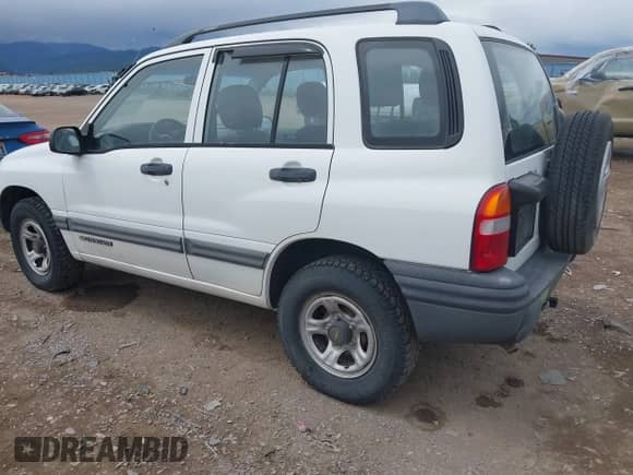 1999 Chevrolet Tracker с VIN 2CNBJ13C4X6914069, выставлен на аукционе IAAI как лот 42144748 с пробегом 126 848 миль миль и . История ставок и продаж доступна на DreamBid. Изображение 3.