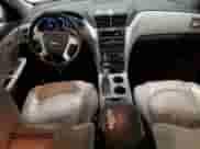 2012 Chevrolet Traverse LTZ z VIN 1GNKVLEDXCJ136374, wystawiony jako Copart lot #57310885 z przebiegiem 207 127 mil mil oraz Szkoda całkowita • Salvage title. Historia ofert i sprzedaży dostępna na DreamBid. Obrazek 8.