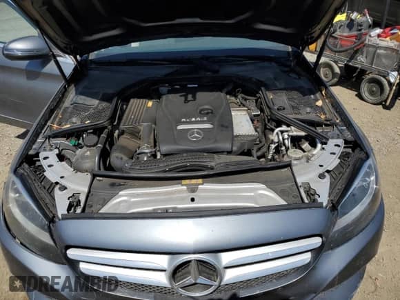 2017 Mercedes-Benz C 350e с VIN 55SWF4HB9HU233747, выставлен на аукционе Copart как лот 71305354 с пробегом 82 978 миль миль и Списание • Salvage title. История ставок и продаж доступна на DreamBid. Изображение 11.