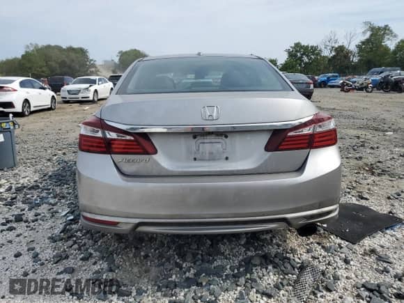 2017 Honda Accord EX-L with VIN 1HGCR2F96HA016778, listed as a Copart auction lot 83850285 with 260,500 mi miles and Clean title. Bid and sale history available at DreamBid. Image 6.