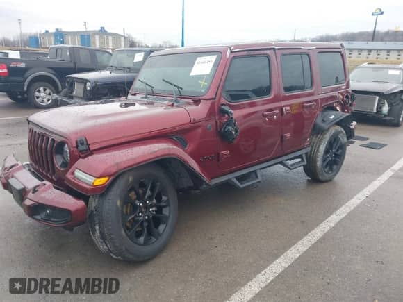 2021 Jeep Wrangler Unlimited Sahara with VIN 1C4HJXEN5MW609102, listed as a IAAI auction lot 41446454 with 31,846 mi miles and . Bid and sale history available at DreamBid. Image 2.