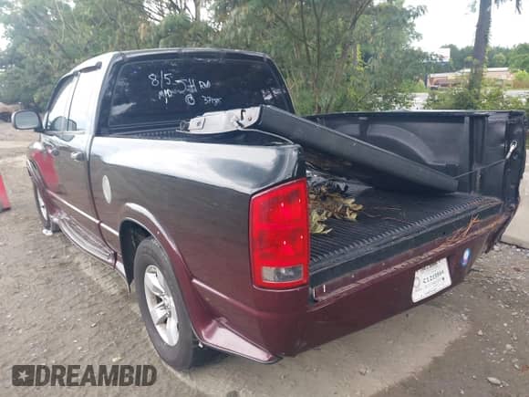 2003 Dodge 1500 ST with VIN 1D7HA18N83S371315, listed as a IAAI auction lot 42965850 with Not provided miles and . Bid and sale history available at DreamBid. Image 3.