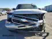 2006 Chevrolet Silverado 1500 Work Truck with VIN 2GCEK19B261163725, listed as a Copart auction lot 81734705 with 379,756 mi miles and Clean title. Bid and sale history available at DreamBid. Image 5.