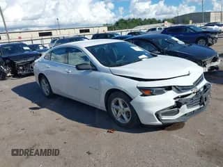 2018 Chevrolet Malibu LS z VIN 1G1ZB5ST2JF250112, wystawiony jako IAAI lot #43282886 z przebiegiem 114 602 mil mil oraz . Historia ofert i sprzedaży dostępna na DreamBid. Obrazek 1.