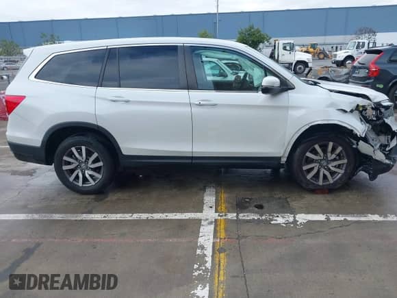 2020 Honda Pilot EX z VIN 5FNYF5H34LB019069, wystawiony jako IAAI lot #41538583 z przebiegiem 55 424 mil mil oraz . Historia ofert i sprzedaży dostępna na DreamBid. Obrazek 14.