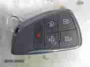2024 Chevrolet Silverado 1500 RST z VIN 1GCPDEEK0RZ110808, wystawiony jako IAAI lot #42485588 z przebiegiem 34 652 mil mil oraz . Historia ofert i sprzedaży dostępna na DreamBid. Obrazek 11.
