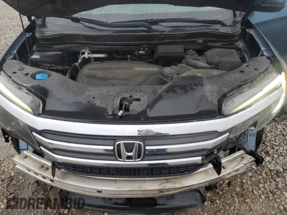 2016 Honda Pilot EX-L with VIN 5FNYF5H55GB009576, listed as a Copart auction lot 82192675 with 160,146 mi miles and Salvage title. Bid and sale history available at DreamBid. Image 12.