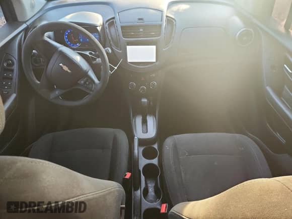 2016 Chevrolet Trax LS с VIN 3GNCJKSBXGL265985, выставлен на аукционе Copart как лот 90403745 с пробегом 138 917 миль миль и Чистый • Clean title. История ставок и продаж доступна на DreamBid. Изображение 8.