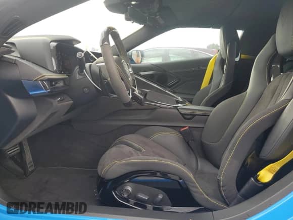 2023 Chevrolet Corvette 3LZ с VIN 1G1YF3D34P5602655, выставлен на аукционе Copart как лот 61980735 с пробегом 4 527 миль миль и Списание • Salvage title. История ставок и продаж доступна на DreamBid. Изображение 7.