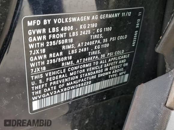 2013 Volkswagen Tiguan SE z VIN WVGAV3AX8DW059220, wystawiony jako Copart lot #49921455 z przebiegiem 138 666 mil mil oraz Szkoda całkowita • Salvage title. Historia ofert i sprzedaży dostępna na DreamBid. Obrazek 13.