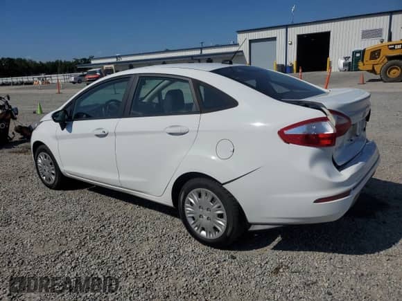 2019 Ford Fiesta S с VIN 3FADP4AJ1KM119273, выставлен на аукционе Copart как лот 81134295 с пробегом 96 133 миль миль и Списание • Salvage title. История ставок и продаж доступна на DreamBid. Изображение 2.