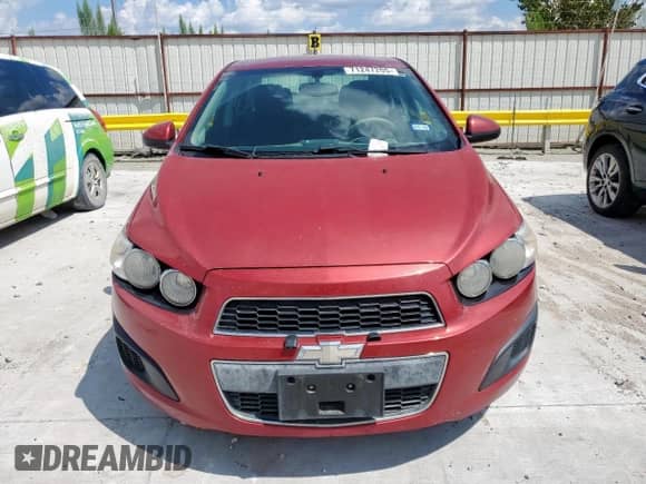 2014 Chevrolet Sonic LT с VIN 1G1JC5SH3E4124381, выставлен на аукционе Copart как лот 71247205 с пробегом 151 381 миль миль и Чистый • Clean title. История ставок и продаж доступна на DreamBid. Изображение 5.