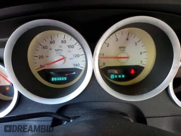 2007 Dodge Magnum with VIN 2D4FV47V57H836089, listed as a Copart auction lot 74497174 with 203,809 mi miles and Salvage title. Bid and sale history available at DreamBid. Image 9.