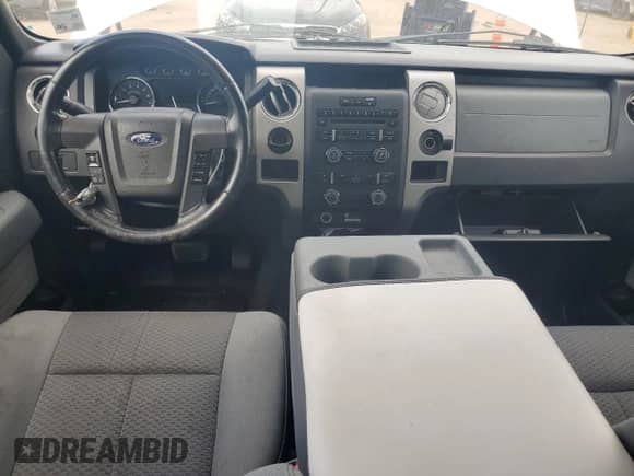 2011 Ford F-150 XLT с VIN 1FTFW1CT0BKD88777, выставлен на аукционе Copart как лот 84461415 с пробегом 153 173 миль миль и Списание • Salvage title. История ставок и продаж доступна на DreamBid. Изображение 8.