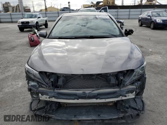 2021 Toyota Camry SE z VIN 4T1G11AK6MU520392, wystawiony jako Copart lot #81960635 z przebiegiem 90 924 mil mil oraz Szkoda całkowita • Salvage title. Historia ofert i sprzedaży dostępna na DreamBid. Obrazek 5.