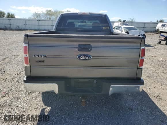 2009 Ford F-150 XLT с VIN 1FTRX12V39KC27976, выставлен на аукционе Copart как лот 70511475 с пробегом 161 802 миль миль и Списание • Salvage title. История ставок и продаж доступна на DreamBid. Изображение 6.
