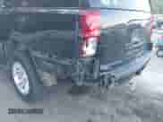 2017 Chevrolet Suburban LT с VIN 1GNSKHKC4HR112842, выставлен на аукционе IAAI как лот 43244903 с пробегом 167 938 миль миль и . История ставок и продаж доступна на DreamBid. Изображение 6.