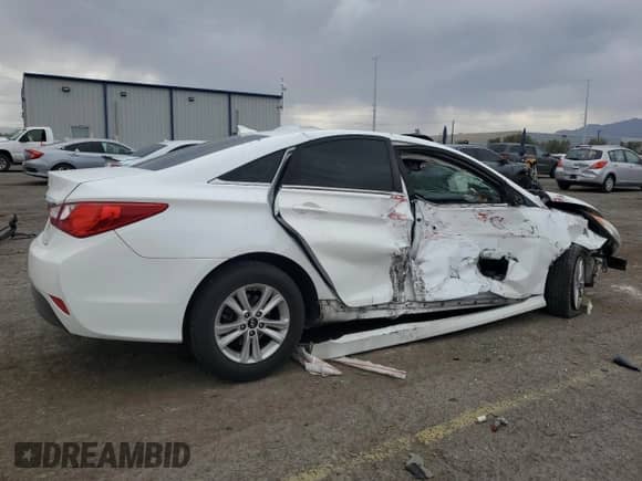 2014 Hyundai Sonata GLS z VIN 5NPEB4AC8EH937236, wystawiony jako Copart lot #63399195 z przebiegiem Nie podano mil oraz Szkoda całkowita • Salvage title. Historia ofert i sprzedaży dostępna na DreamBid. Obrazek 3.