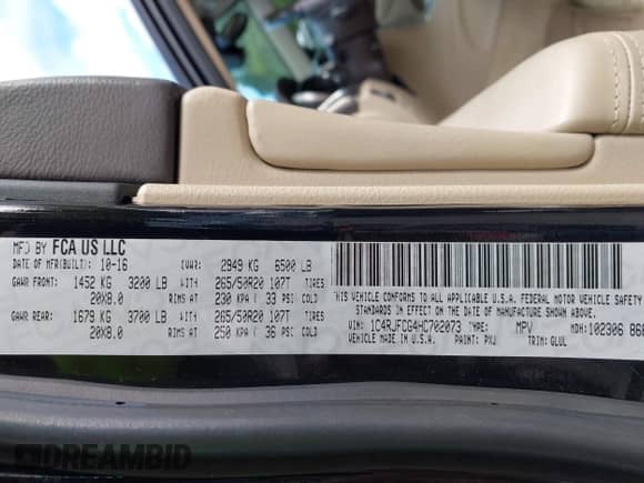 2017 Jeep Grand Cherokee Overland with VIN 1C4RJFCG4HC702073, listed as a IAAI auction lot 43110118 with 130,079 mi miles and . Bid and sale history available at DreamBid. Image 9.