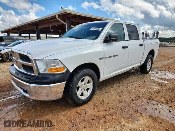 2012 Ram 1500 Express z VIN 1C6RD7KT9CS201956, wystawiony jako Copart lot #83864365 z przebiegiem 107 409 mil mil oraz Szkoda całkowita • Salvage title. Historia ofert i sprzedaży dostępna na DreamBid. Obrazek 1.