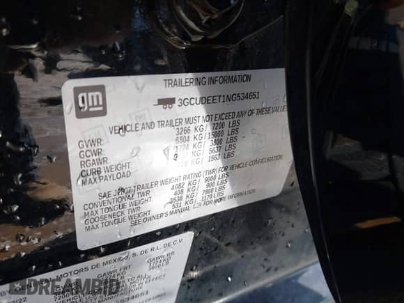 2022 Chevrolet Silverado 1500 RST z VIN 3GCUDEET1NG534651, wystawiony jako IAAI lot #41698902 z przebiegiem 44 823 mil mil oraz . Historia ofert i sprzedaży dostępna na DreamBid. Obrazek 9.