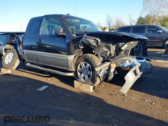 2003 Chevrolet Silverado 1500 с VIN 2GCEK19T231175216, выставлен на аукционе IAAI как лот 40819455 с пробегом 89 855 миль миль и . История ставок и продаж доступна на DreamBid. Изображение 1.