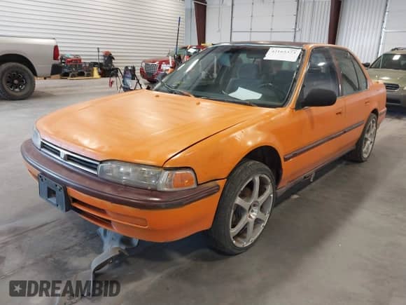 1992 Honda Accord LX с VIN 1HGCB7559NA230126, выставлен на аукционе IAAI как лот 42165373 с пробегом 256 400 миль миль и . История ставок и продаж доступна на DreamBid. Изображение 2.