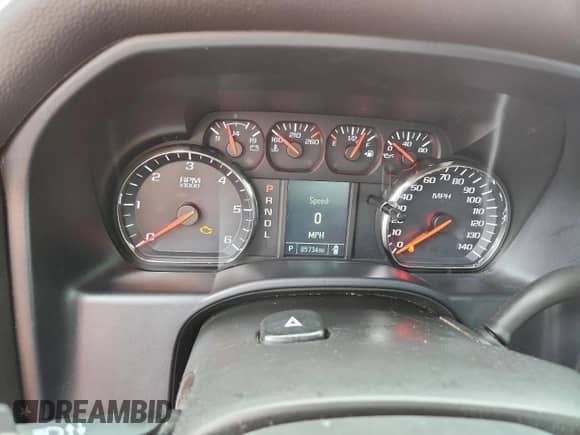 2017 Chevrolet Silverado 1500 Custom с VIN 1GCRCPEC8HZ341986, выставлен на аукционе Copart как лот 89540815 с пробегом 85 734 миль миль и Списание • Salvage title. История ставок и продаж доступна на DreamBid. Изображение 9.