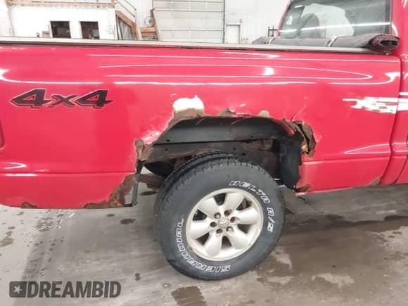 2003 Dodge Dakota с VIN 1D7GG36XX3S296482, выставлен на аукционе IAAI как лот 42127807 с пробегом 199 096 миль миль и . История ставок и продаж доступна на DreamBid. Изображение 13.