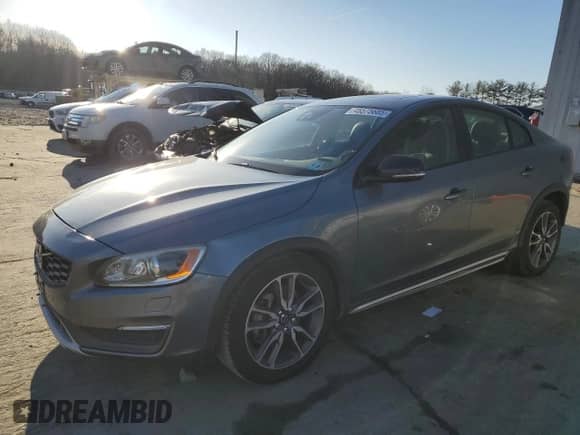 2016 Volvo S60 T5 Platinum с VIN YV4612UM5G2000927, выставлен на аукционе Copart как лот 45575685 с пробегом 137 541 миль миль и Списание • Salvage title. История ставок и продаж доступна на DreamBid. Изображение 1.