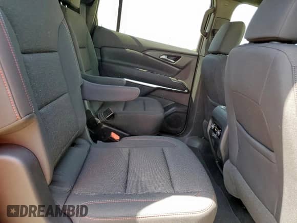 2024 Chevrolet Traverse AWD Z71 z VIN 1GNEVJKSXRJ215878, wystawiony jako Copart lot #65947845 z przebiegiem 4 668 mil mil oraz Szkoda całkowita • Salvage title. Historia ofert i sprzedaży dostępna na DreamBid. Obrazek 11.