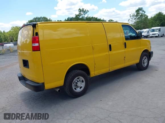 2021 Chevrolet Express Cargo с VIN 1GCWGAFP8M1175144, выставлен на аукционе IAAI как лот 42815392 с пробегом 57 298 миль миль и . История ставок и продаж доступна на DreamBid. Изображение 4.