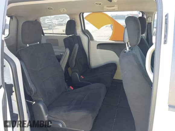 2012 Dodge Grand Caravan SE z VIN 2C4RDGBG4CR104936, wystawiony jako IAAI lot #42725745 z przebiegiem 111 598 mil mil oraz . Historia ofert i sprzedaży dostępna na DreamBid. Obrazek 8.