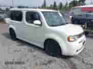 2010 Nissan Cube SL z VIN JN8AZ2KR2AT165747, wystawiony jako IAAI lot #43163185 z przebiegiem 134 161 mil mil oraz . Historia ofert i sprzedaży dostępna na DreamBid. Obrazek 1.