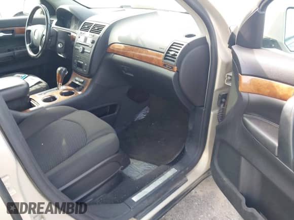 2008 Saturn Outlook XR with VIN 5GZEV23708J223123, listed as a IAAI auction lot 42344140 with 174,581 mi miles and . Bid and sale history available at DreamBid. Image 5.