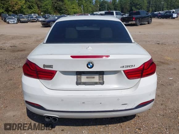 2018 BMW 4 Series 430i с VIN WBA4Z1C55JEC58913, выставлен на аукционе IAAI как лот 43220257 с пробегом 107 409 миль миль и . История ставок и продаж доступна на DreamBid. Изображение 16.