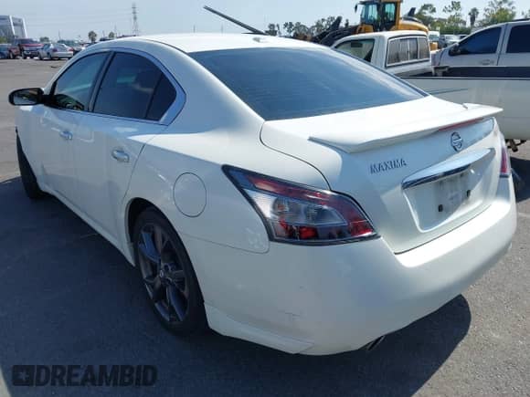 2014 Nissan Maxima S z VIN 1N4AA5AP3EC499205, wystawiony jako IAAI lot #43293358 z przebiegiem Nie podano mil oraz . Historia ofert i sprzedaży dostępna na DreamBid. Obrazek 3.