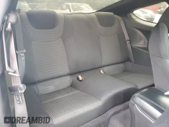 2015 Hyundai Genesis Coupe 3.8L Base с VIN KMHHT6KJ6FU127271, выставлен на аукционе Copart как лот 84363645 с пробегом 149 139 миль миль и Списание • Salvage title. История ставок и продаж доступна на DreamBid. Изображение 10.