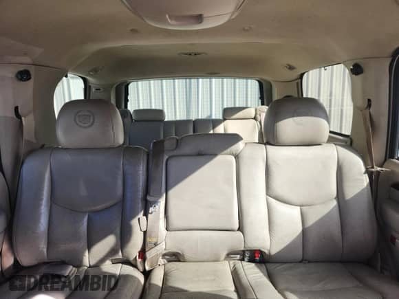 2003 Cadillac Escalade with VIN 1GYEK63N73R234088, listed as a Copart auction lot 82169765 with 191,102 mi miles and Non repairable. Bid and sale history available at DreamBid. Image 10.