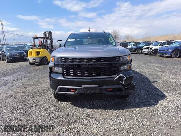 2022 Chevrolet Silverado 1500 Custom Trail Boss z VIN 3GCPYCEKXNG129630, wystawiony jako Copart lot #90658535 z przebiegiem 59 866 mil mil oraz Szkoda całkowita • Salvage title. Historia ofert i sprzedaży dostępna na DreamBid. Obrazek 5.